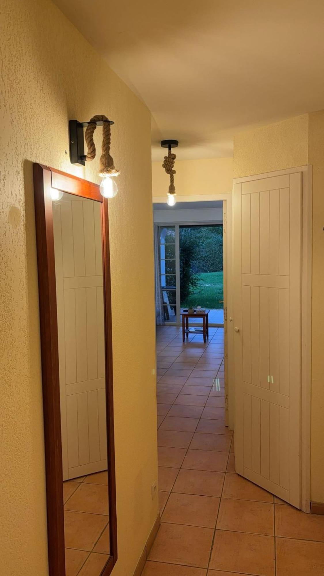 Sejour 4 Personnes - Pays Basque Apartment Uhart-Cize Exterior photo